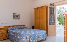 Hostal Mayans