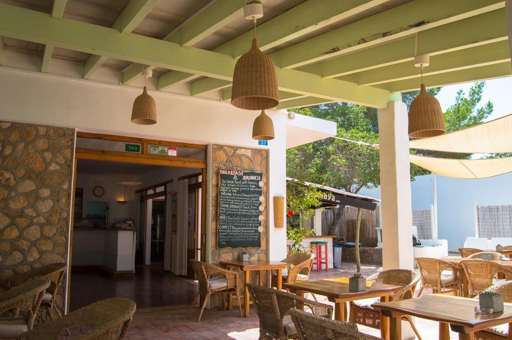 Hostal Mayans Es Pujols Extérieur photo